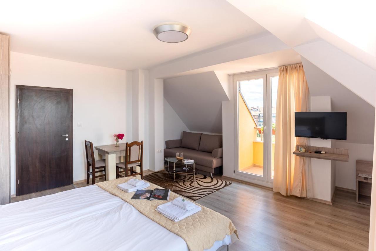 Boutique Wellness Hotel Ambrosia Τσερνομόρετς Εξωτερικό φωτογραφία